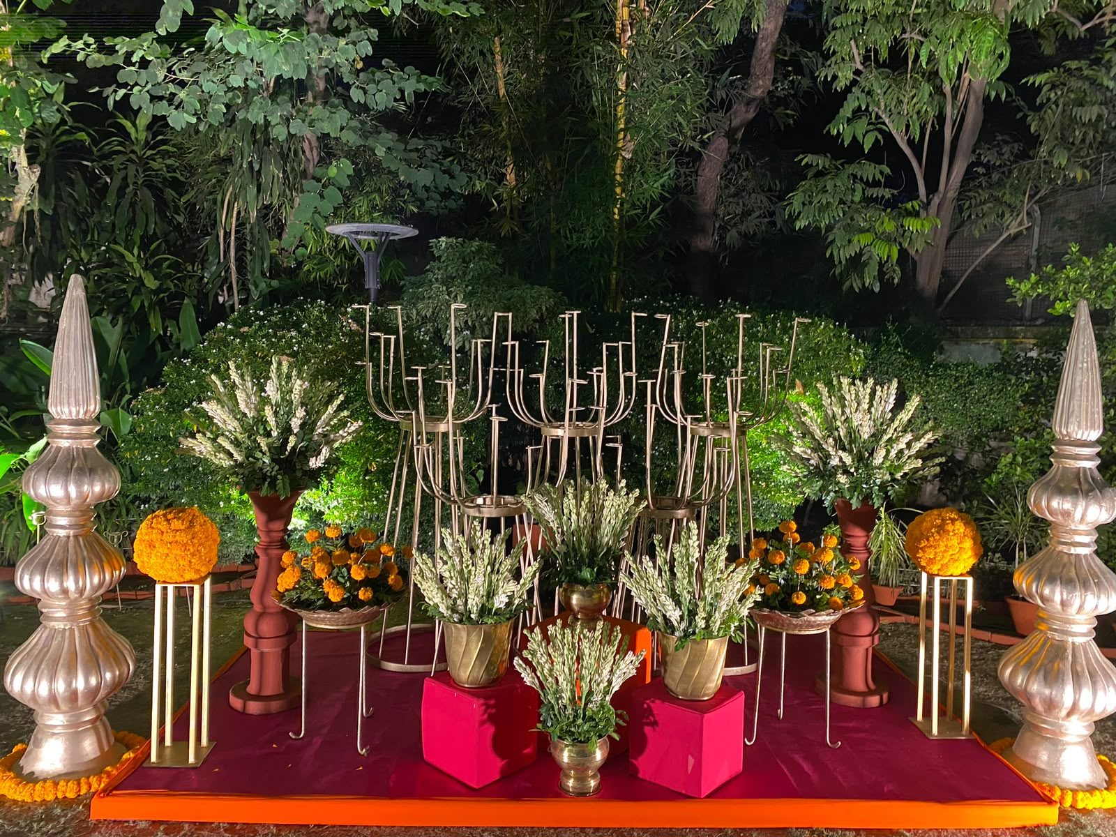 Candlelit reception table florals
